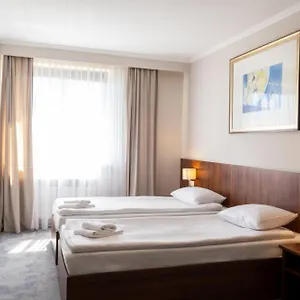 https://apartamenty-metro-wilenska.warsawhotelspoland.com